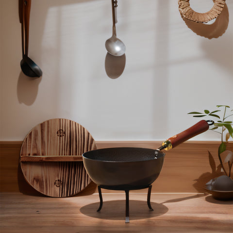 WANGYUANJI  8.6-Inch Hammered Carbon Steel Frying Pan, Small  Supplement Pan with Lid and Spatula WANGYUANJI  8.6-Inch Hammered Carbon Steel Frying Pan, Small  Supplement Pan with Lid and Spatula